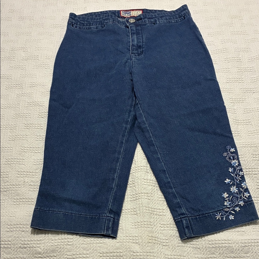 Old Navy Girls Capri Jeans Size 12, Dark Blue in Color